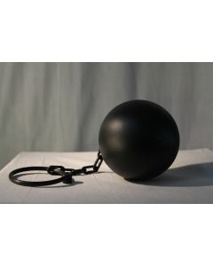 Ball and Chain Plastic  (HH001374) (CB1007)